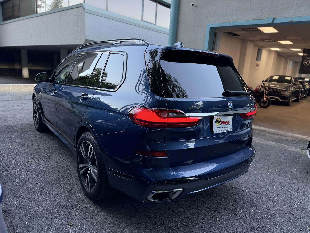 BMW X7 xDrive40i 2021