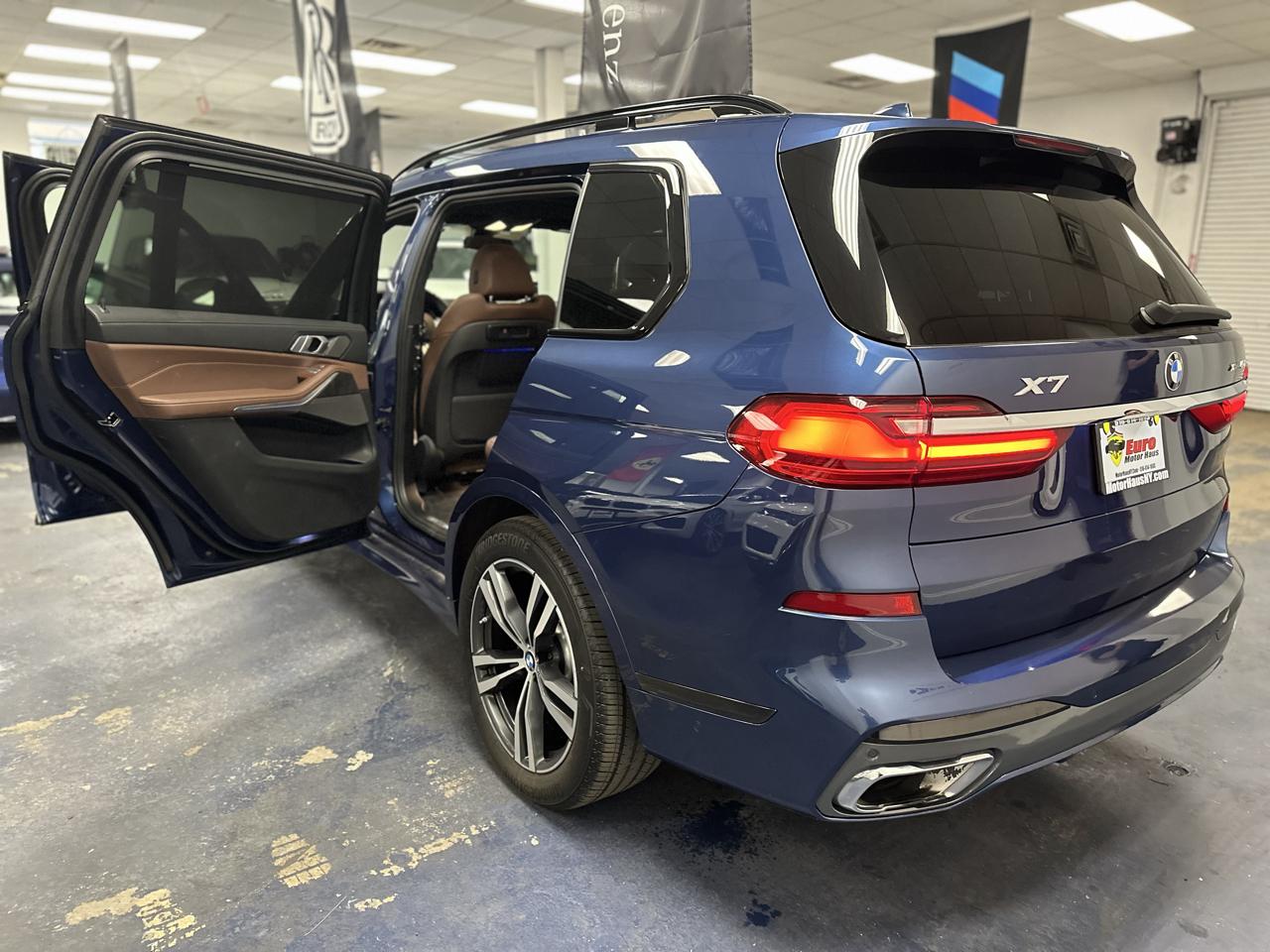 BMW X7 xDrive40i 2021