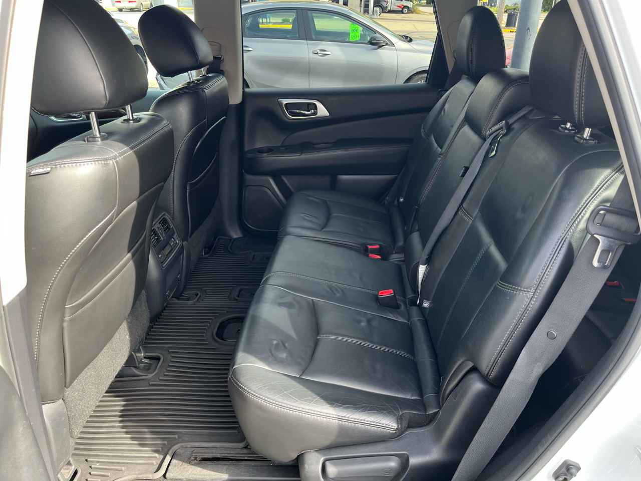 Nissan Pathfinder 4WD 4dr SL 2014 Nissan Pathfinder 4WD 4dr SL 2014