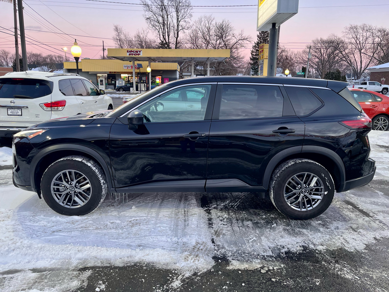 Nissan Rogue AWD S 2024