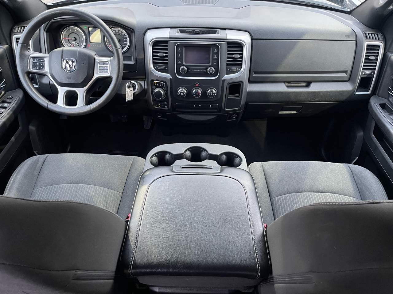 RAM 1500 Classic Warlock 4x4 Crew Cab 5'7" Box 2024