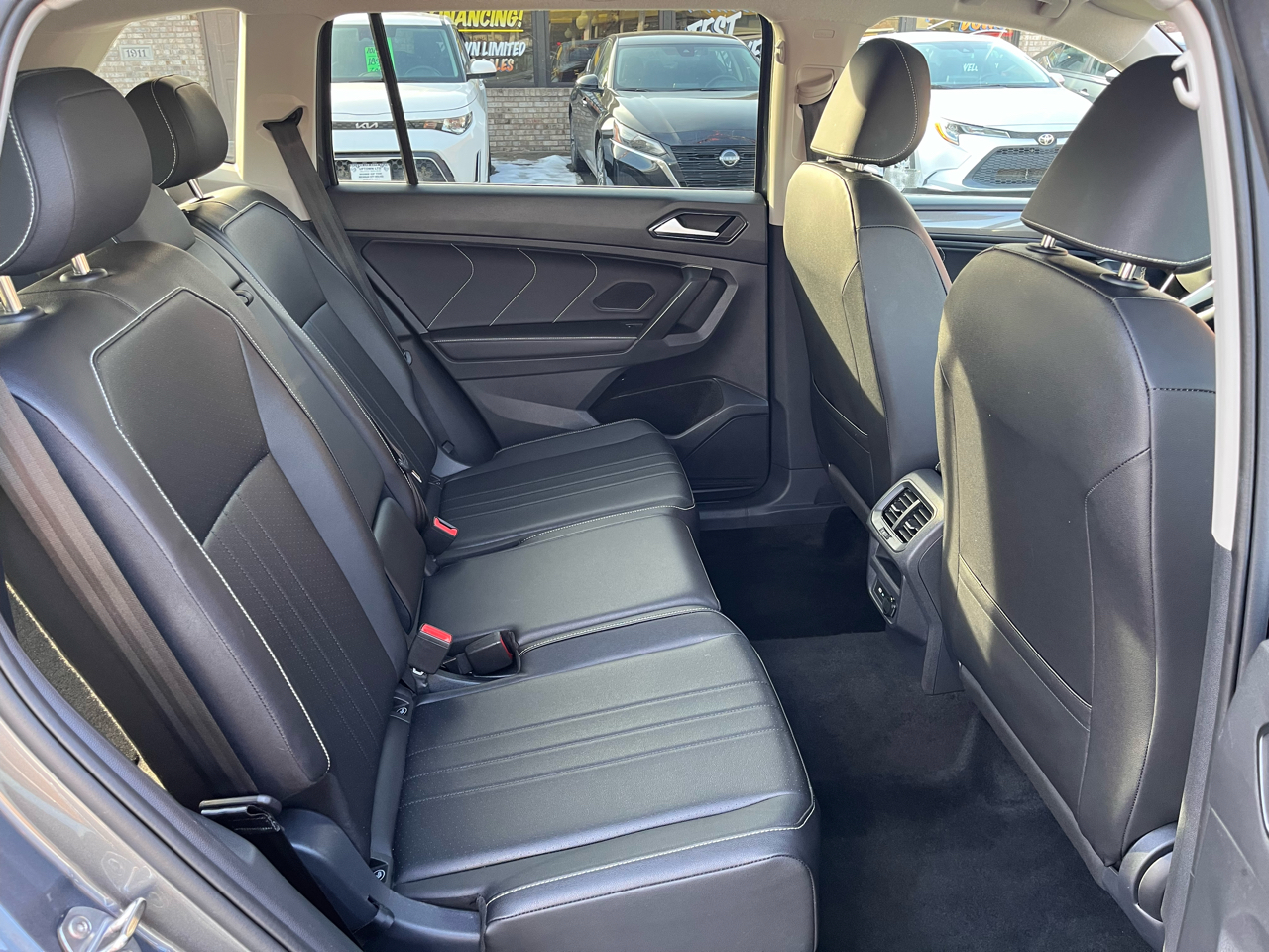 Volkswagen Tiguan 4MOTION 4dr Auto SE 2024