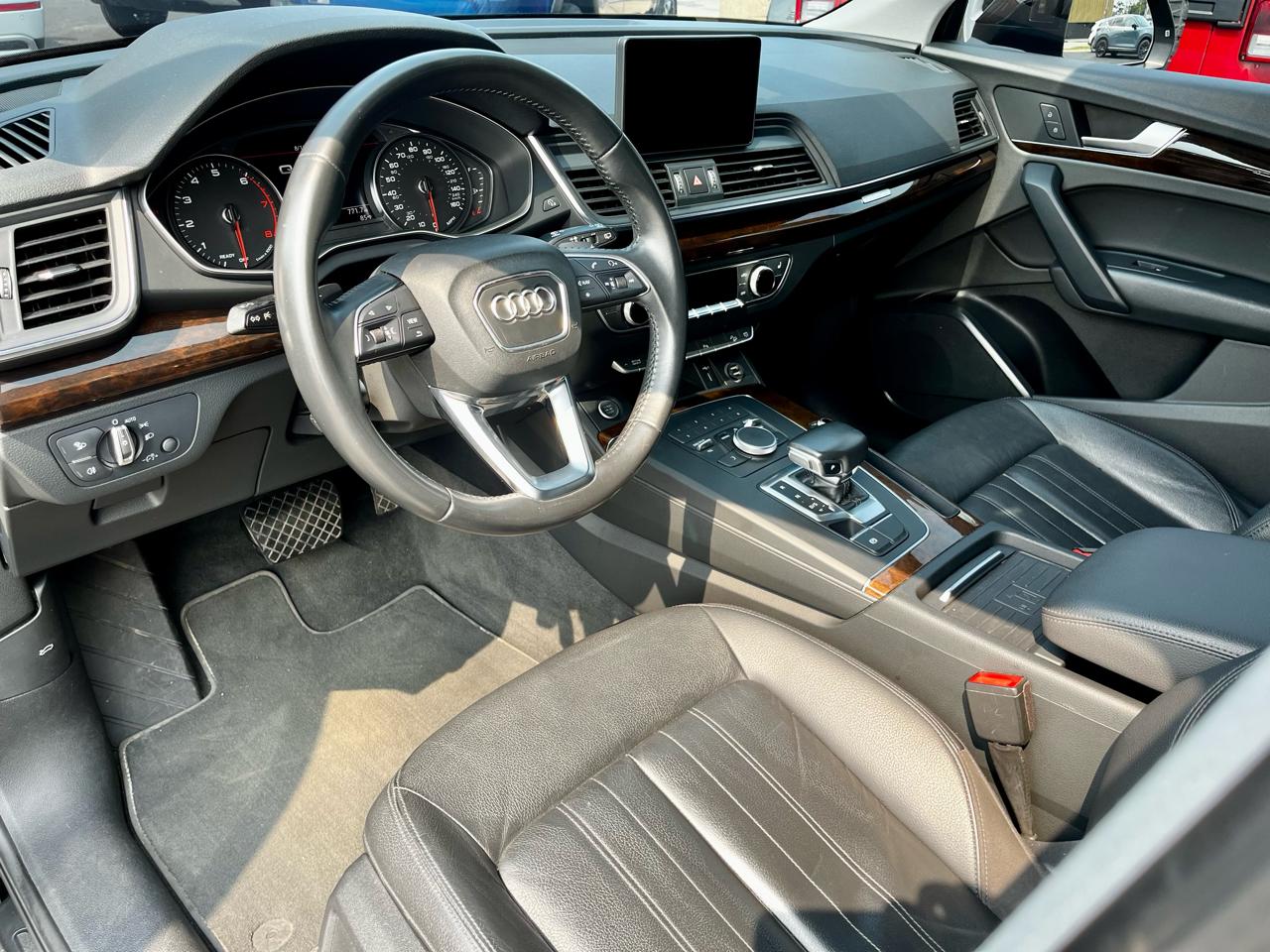 Audi Q5 Premium 45 TFSI quattro 2020