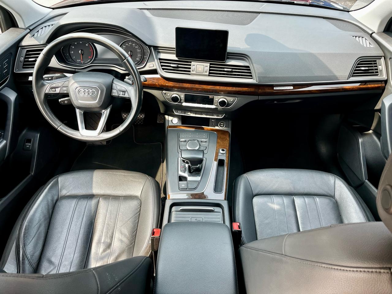 Audi Q5 Premium 45 TFSI quattro 2020
