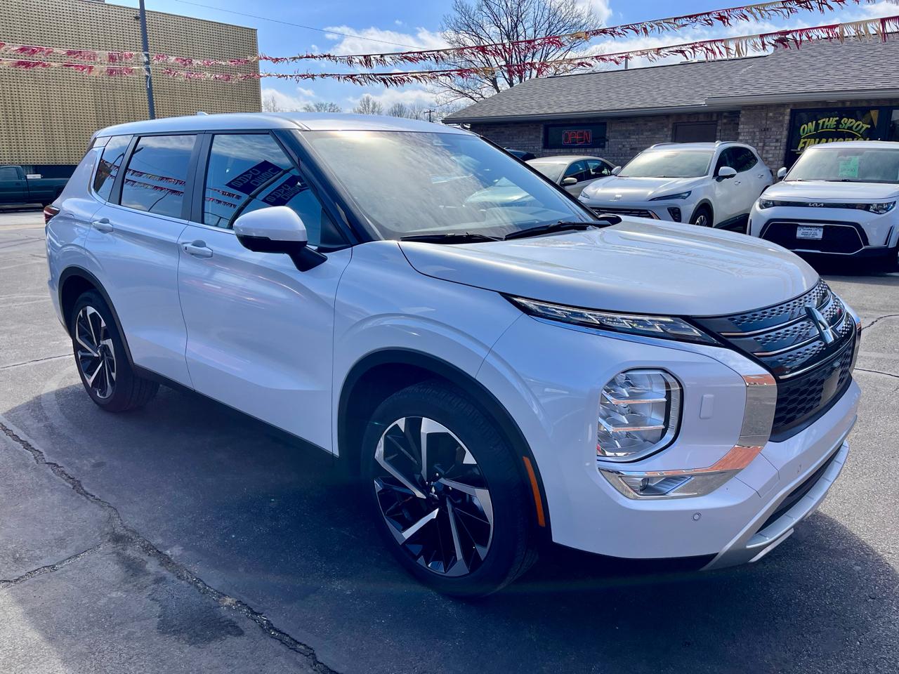 Mitsubishi Outlander SE S-AWC 2024