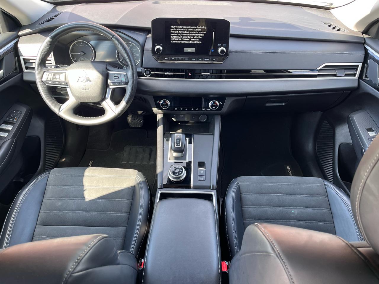 Mitsubishi Outlander SE S-AWC 2024