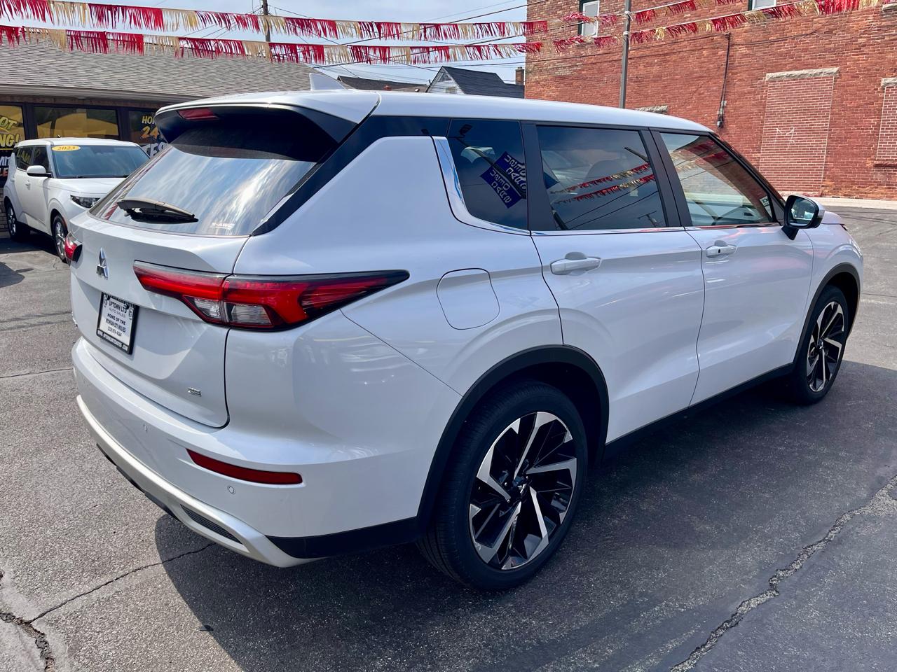 Mitsubishi Outlander SE S-AWC 2024