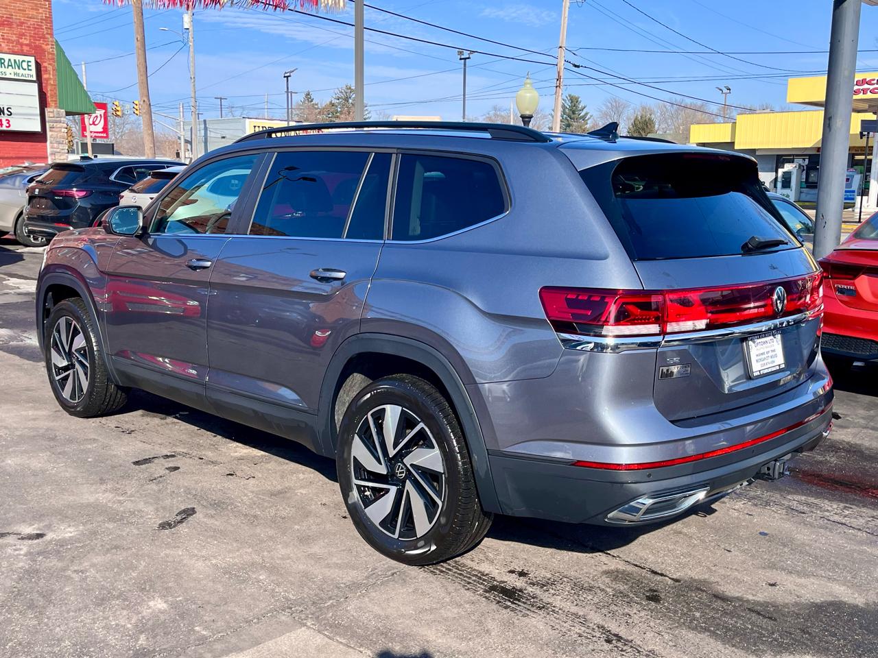Volkswagen Atlas 2.0T SE w/Technology 4MOTION 2024
