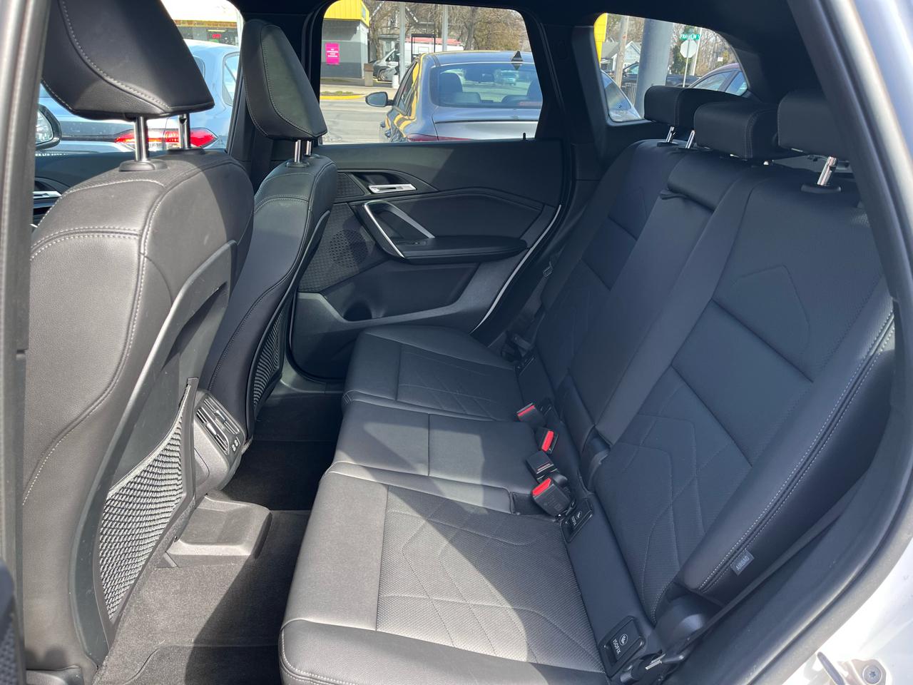 BMW X1 xDrive28i Sports Activity Vehicle 2023