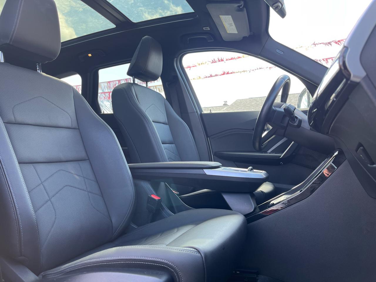 BMW X1 xDrive28i Sports Activity Vehicle 2023