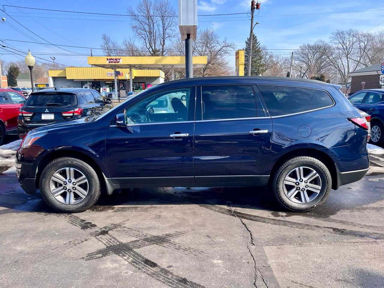 Chevrolet Traverse AWD 4dr LT w/2LT 2017
