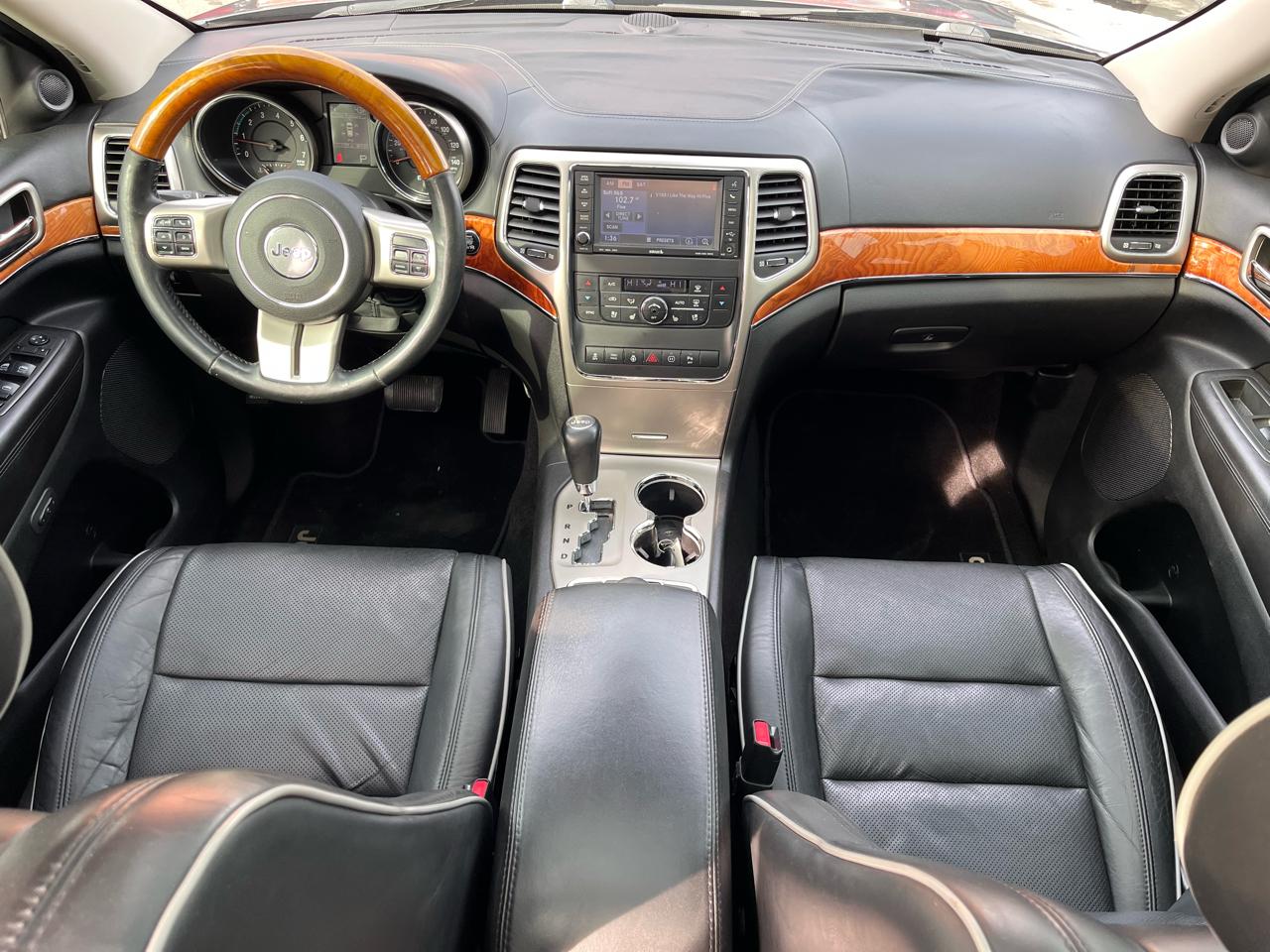 Jeep Grand Cherokee 4WD 4dr Overland 2011