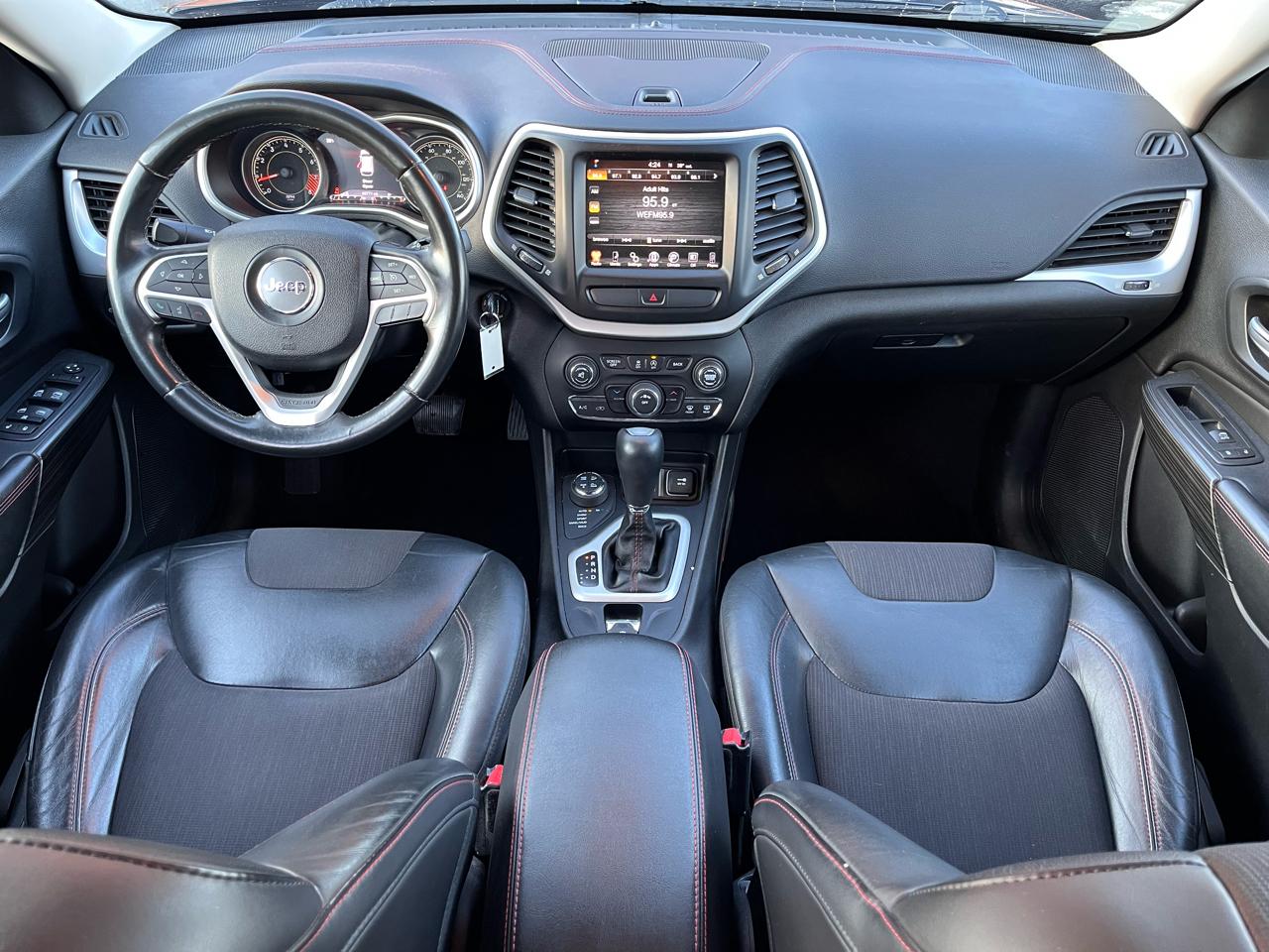 Jeep Cherokee 4WD 4dr Trailhawk 2015