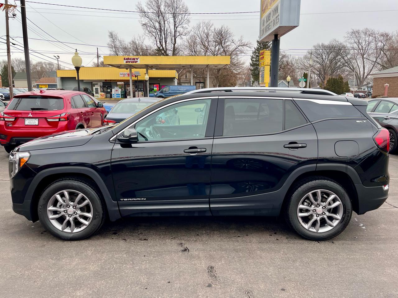 GMC Terrain AWD 4dr SLT 2024