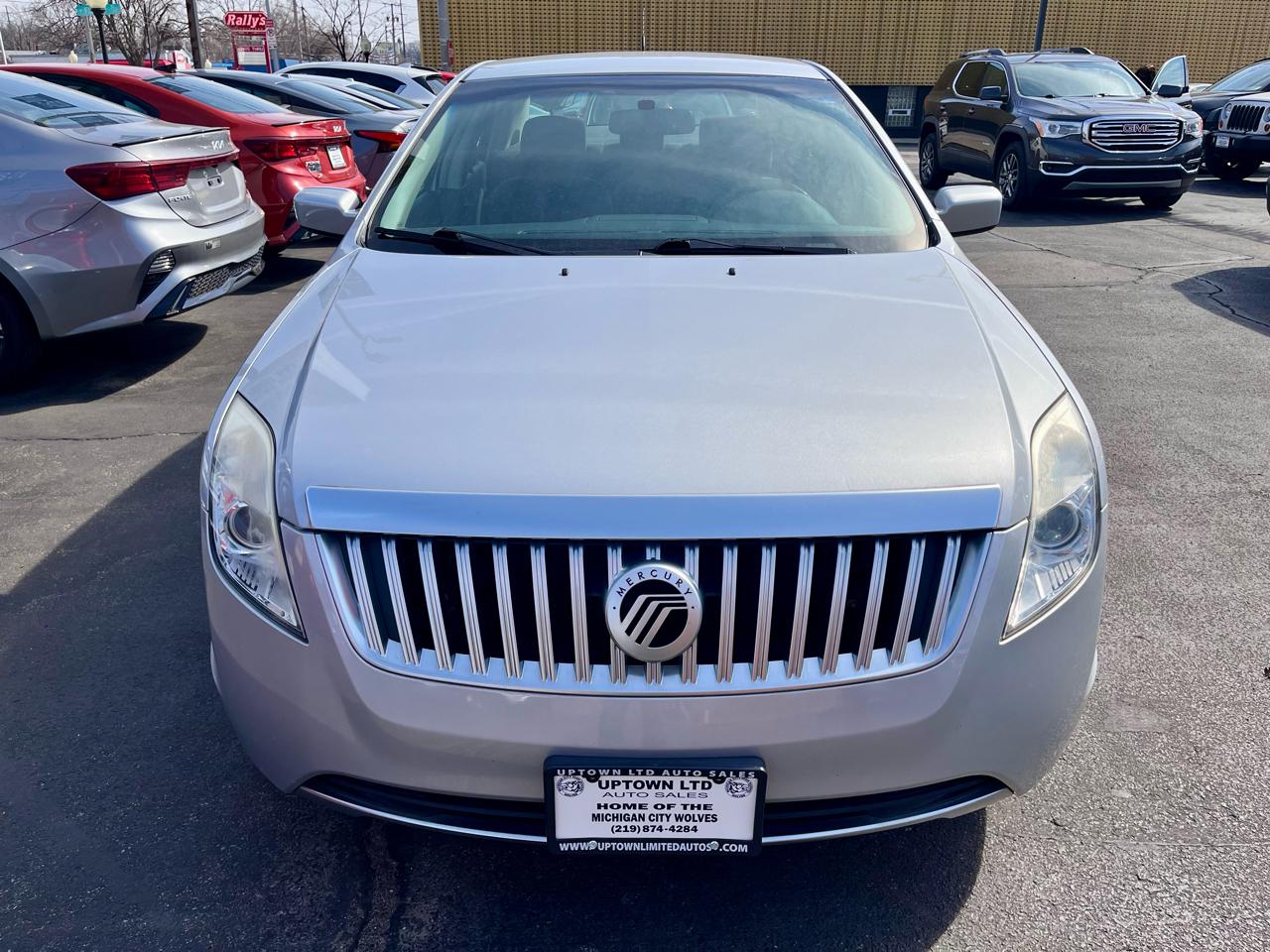 Mercury Milan 4dr Sdn FWD 2010