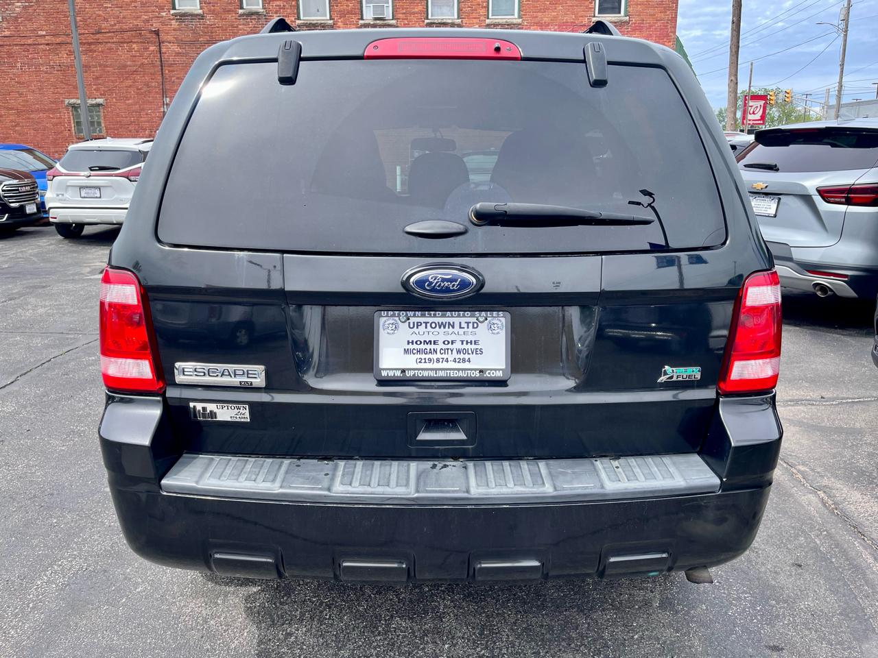Ford Escape 4WD 4dr XLT 2011