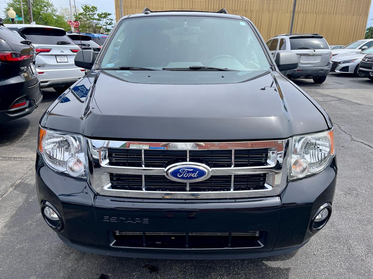 Ford Escape 4WD 4dr XLT 2011