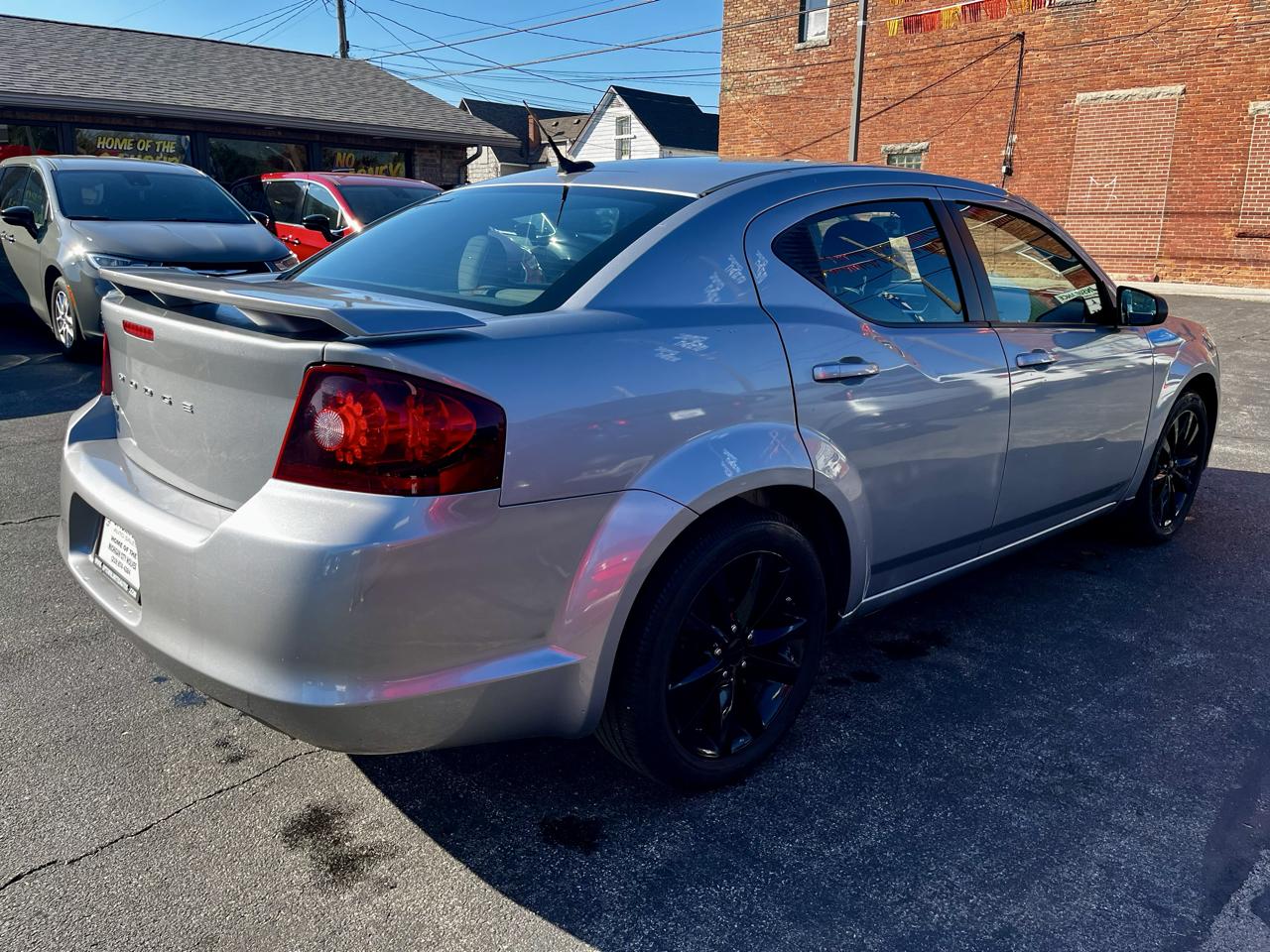 Dodge Avenger 4dr Sdn SE 2014