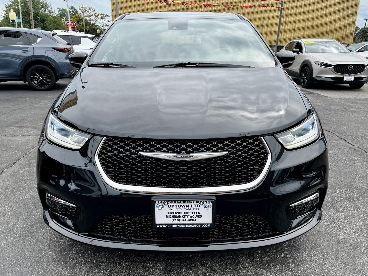 Chrysler Pacifica Select FWD 2025