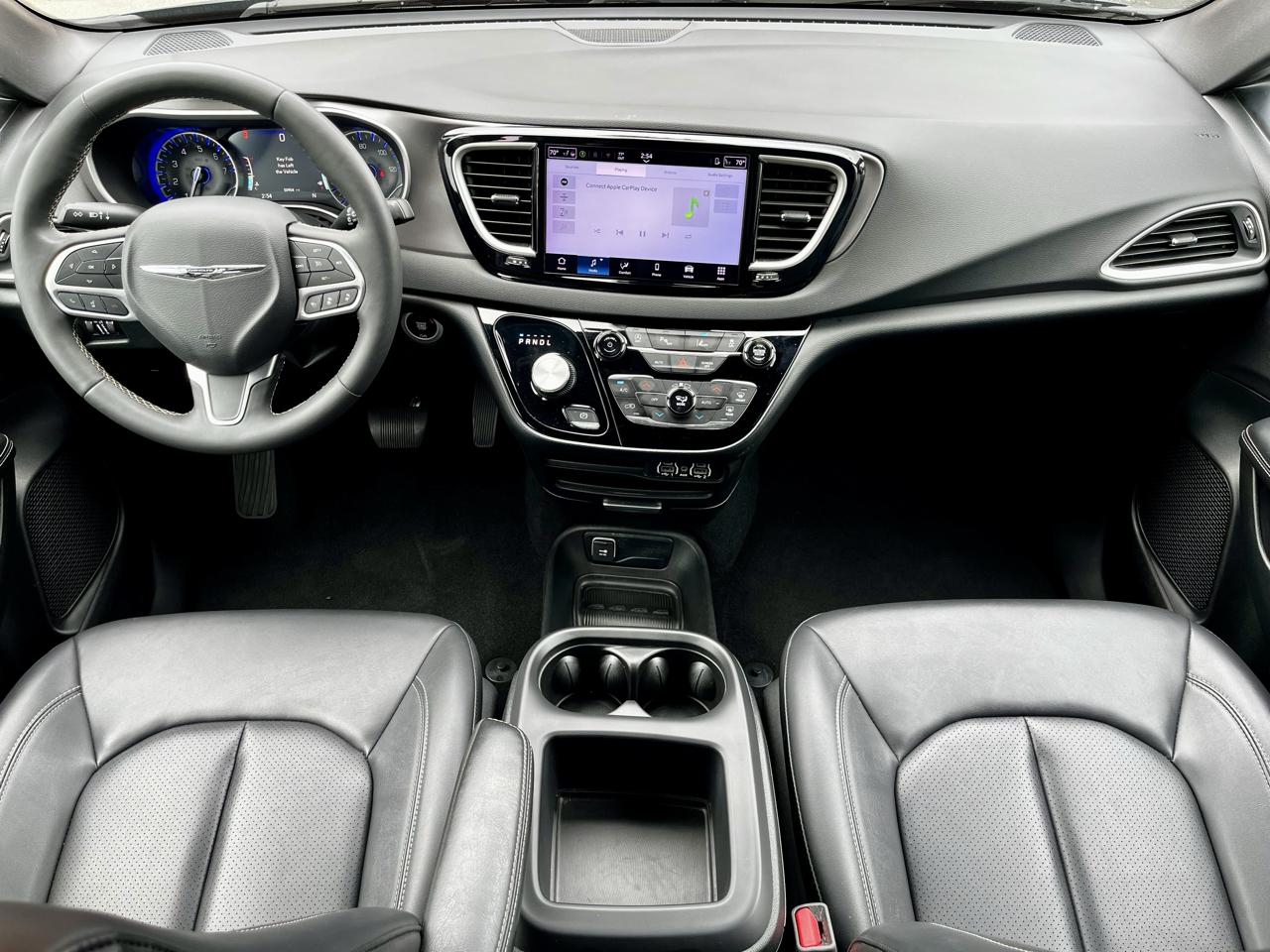Chrysler Pacifica Select FWD 2025