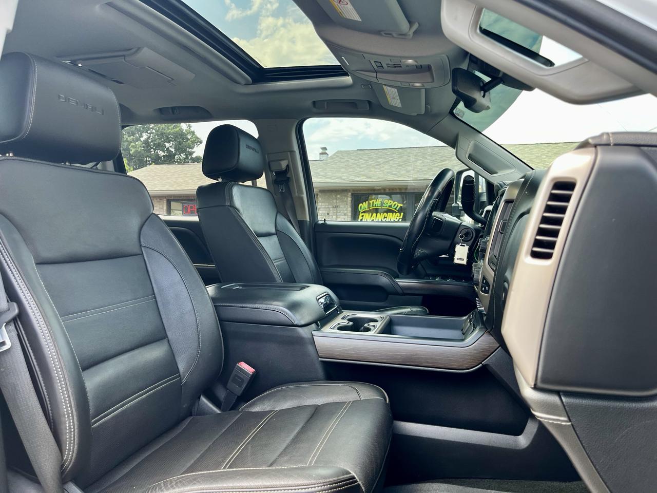 GMC Sierra 3500HD 4WD Crew Cab 167.7" Denali 2018