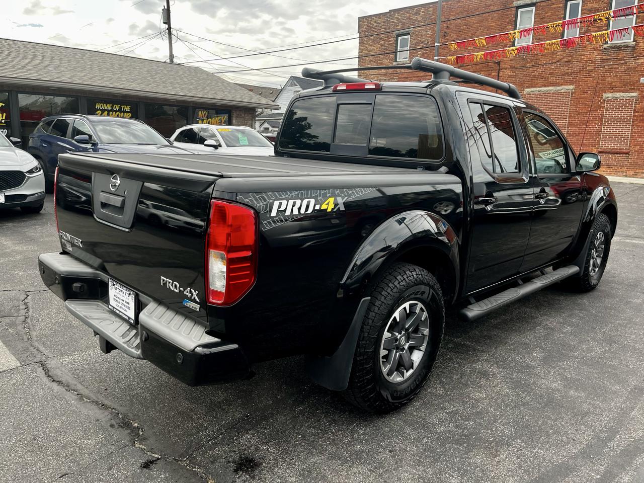 Nissan Frontier Crew Cab 4x4 PRO-4X Auto 2017