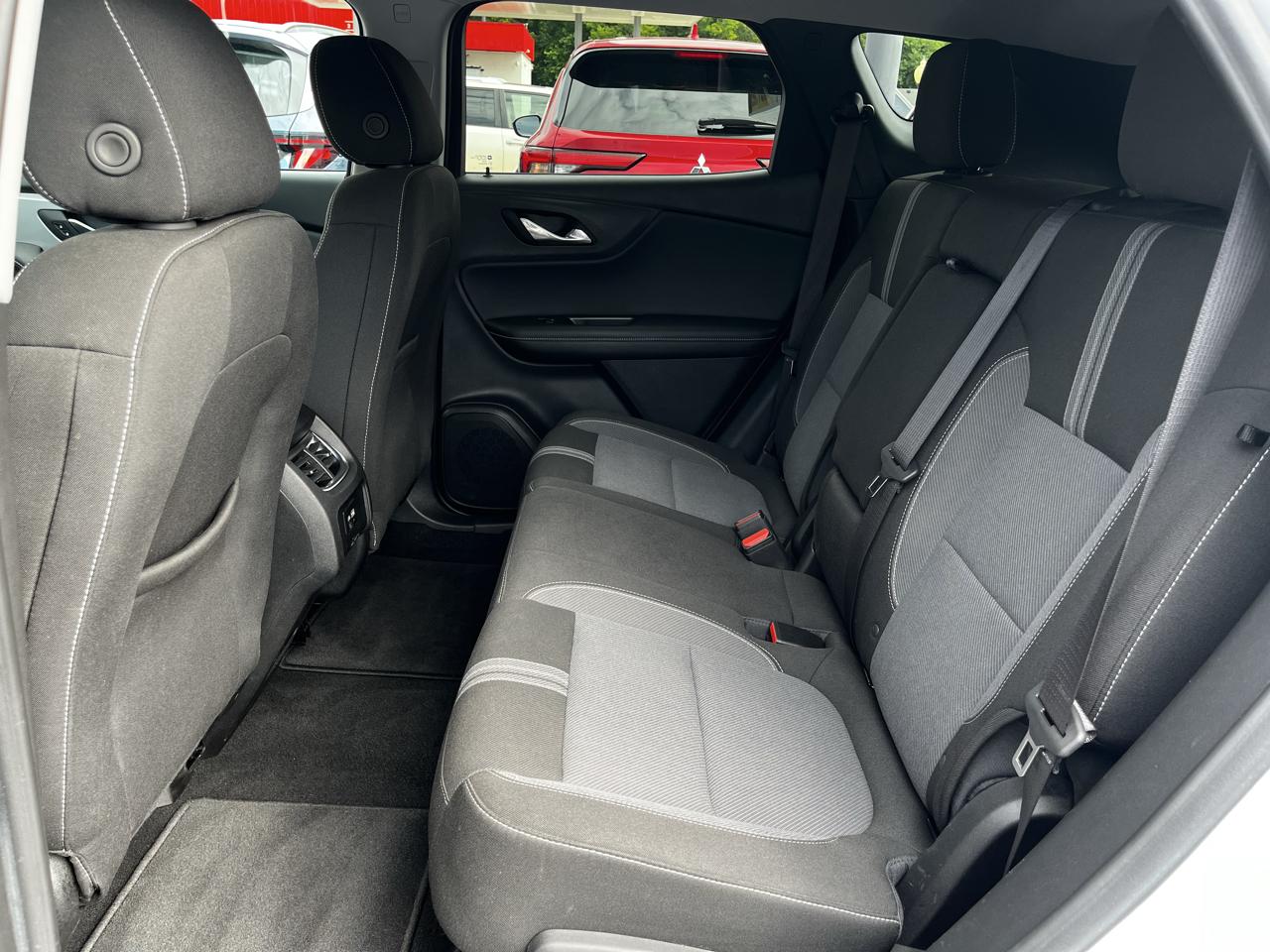 Chevrolet Blazer AWD 4dr LT w/2LT 2025