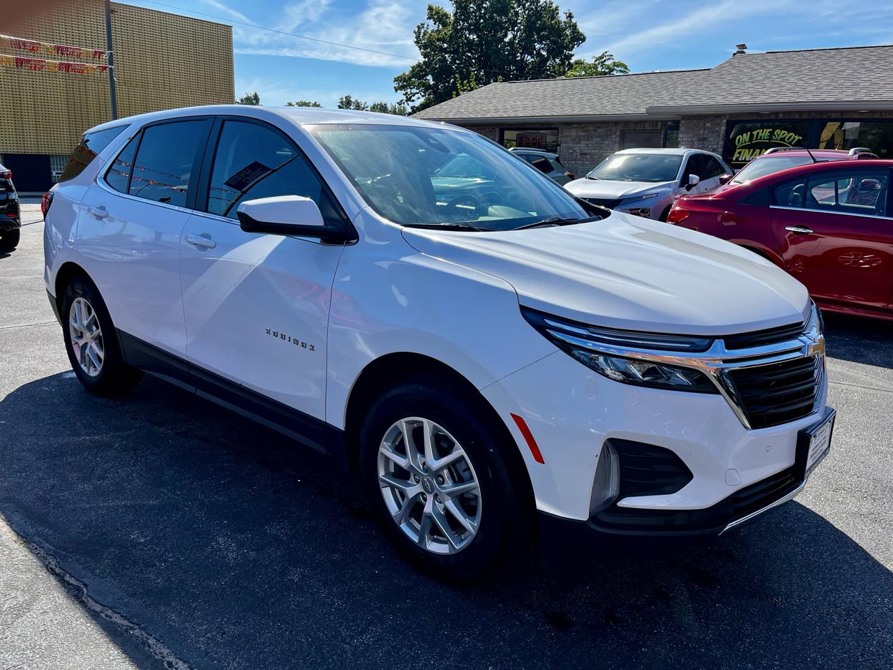 Chevrolet Equinox AWD 4dr LT w/1LT 2024