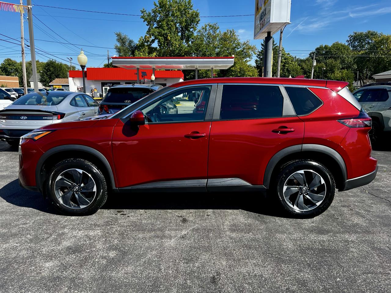 Nissan Rogue AWD SV 2025