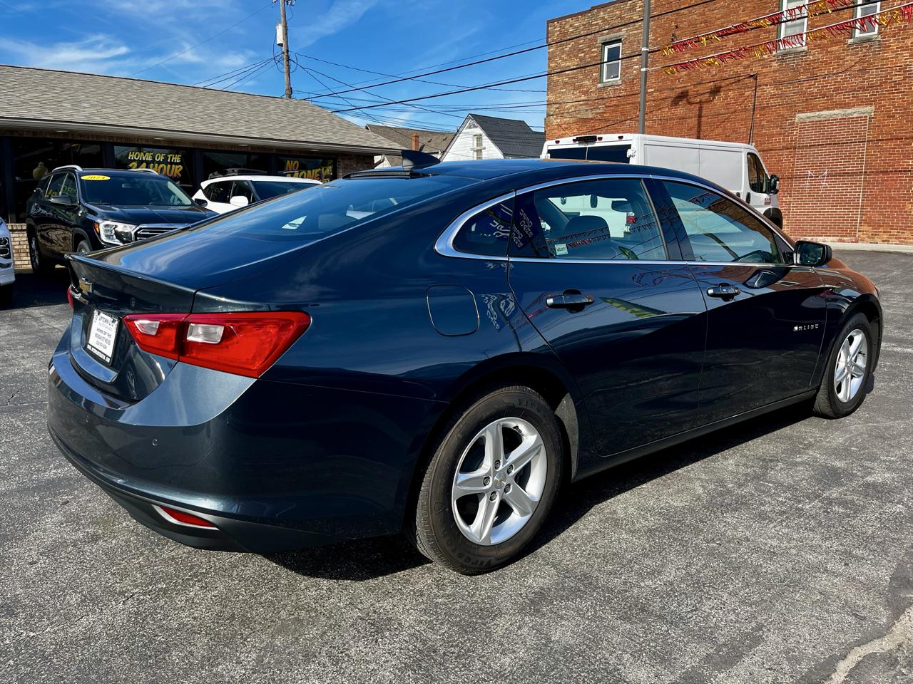 Chevrolet Malibu 4dr Sdn LS w/1LS 2021
