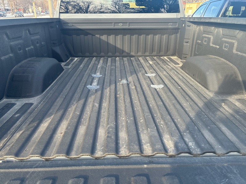 Chevrolet Silverado 2500HD Custom Crew Cab Short Box 4WD 2025