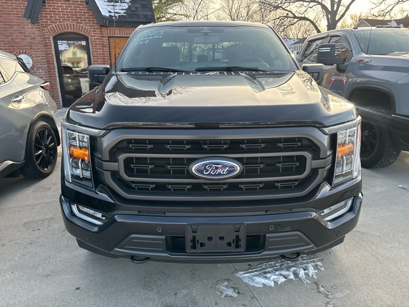 Ford F-150 4WD SuperCrew 145" XLT 2023