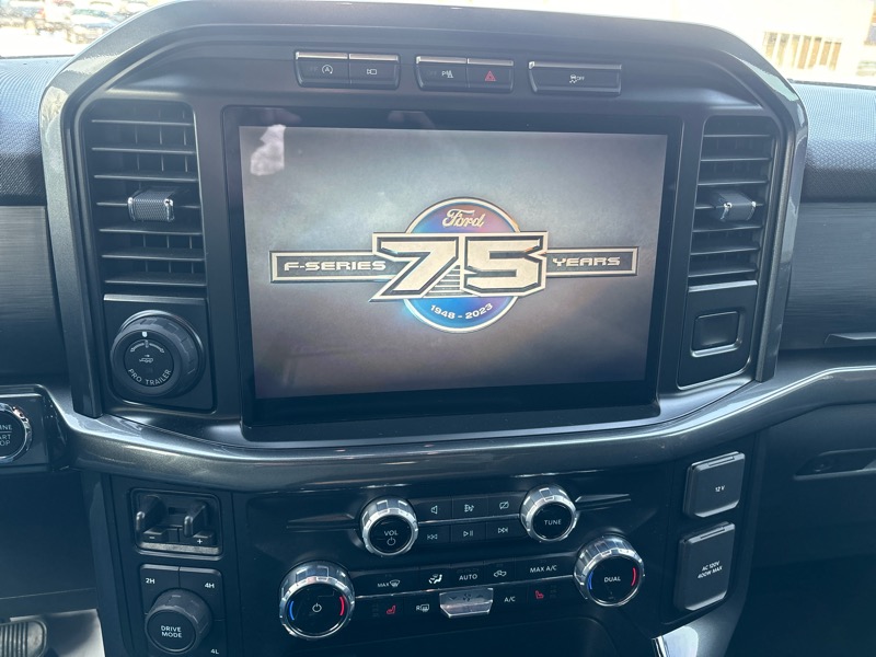 Ford F-150 4WD SuperCrew 145" XLT 2023