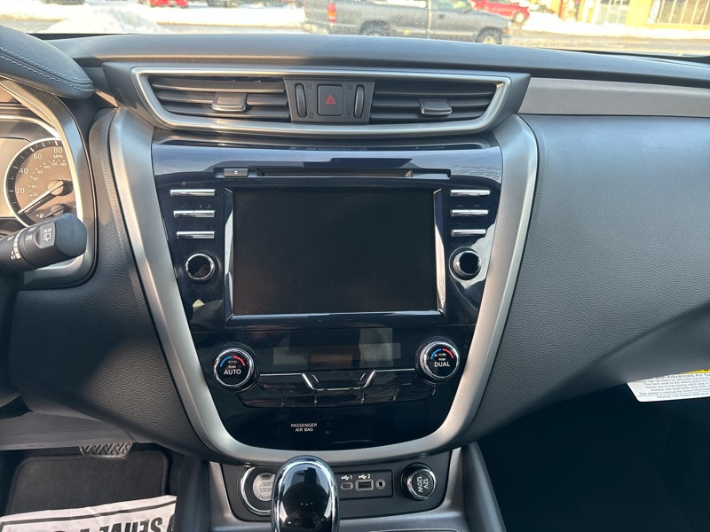 Nissan Murano SV 2024