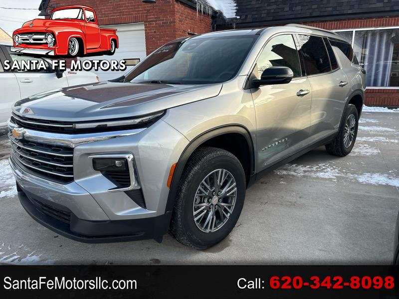 2025 Chevrolet Traverse LT