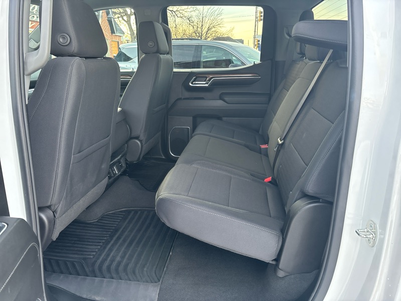 Chevrolet Silverado 1500 Crew Cab 143.5" WB 4WD Z71 2024