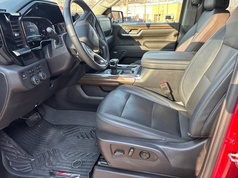 Chevrolet Silverado 1500 4WD Crew Cab 147" LT Trail Boss 2023