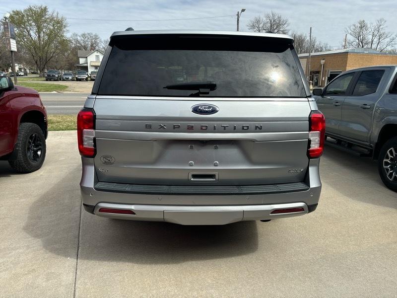 Ford Expedition MAX XLT 4WD 2024