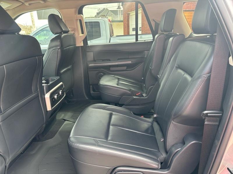 Ford Expedition MAX XLT 4WD 2024