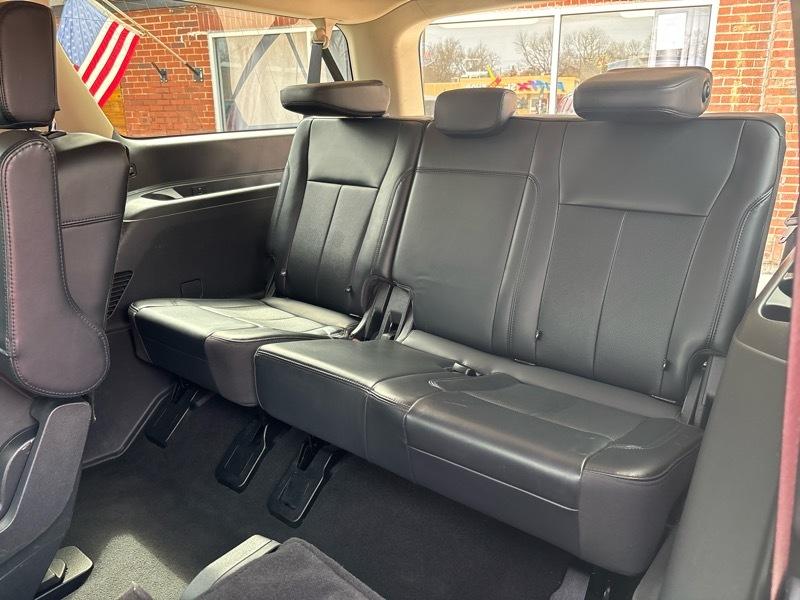 Ford Expedition MAX XLT 4WD 2024