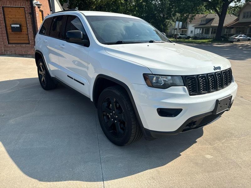 Jeep Grand Cherokee Laredo 4WD 2018