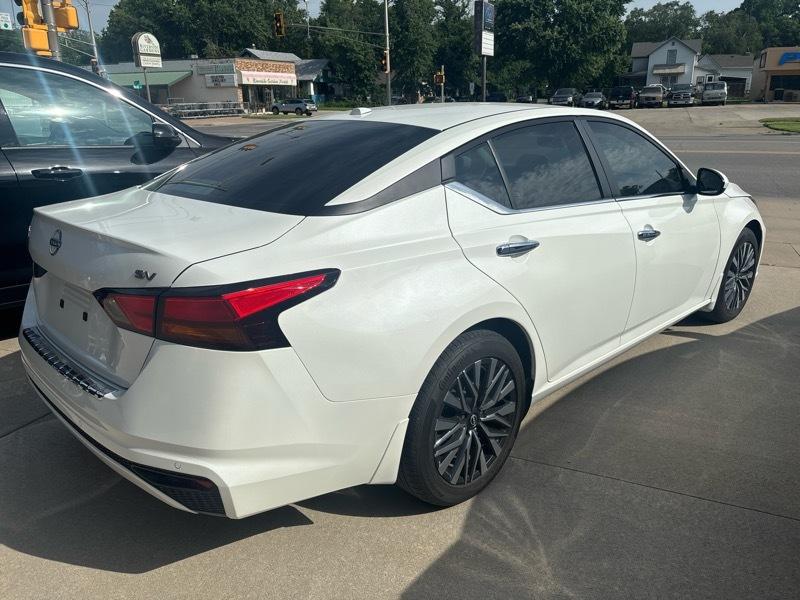 Nissan Altima 2.5 SV 2023