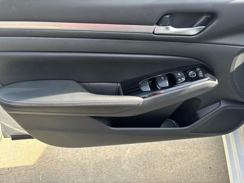 Nissan Altima 2.5 SV 2023