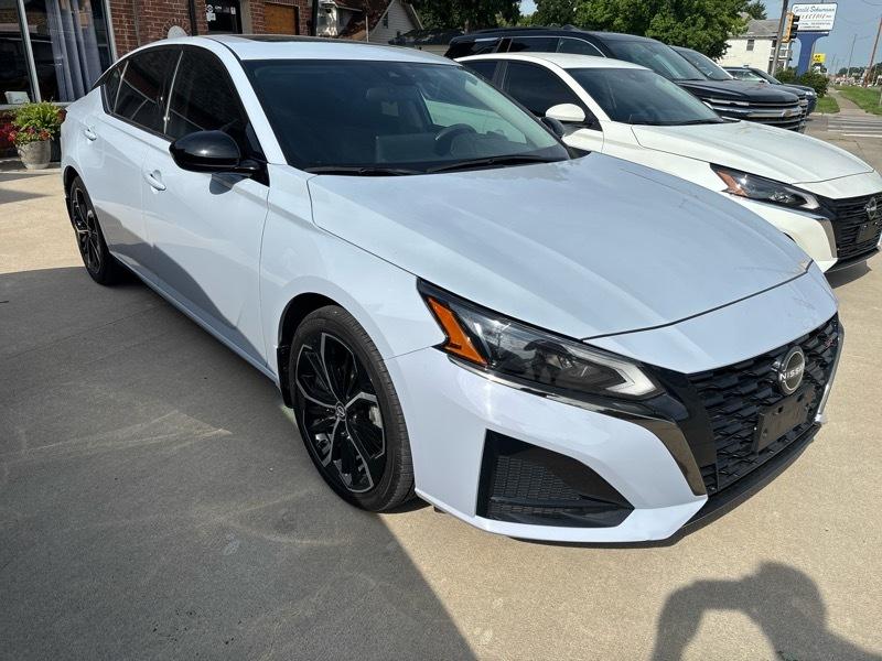 Nissan Altima 2.5 SR 2024