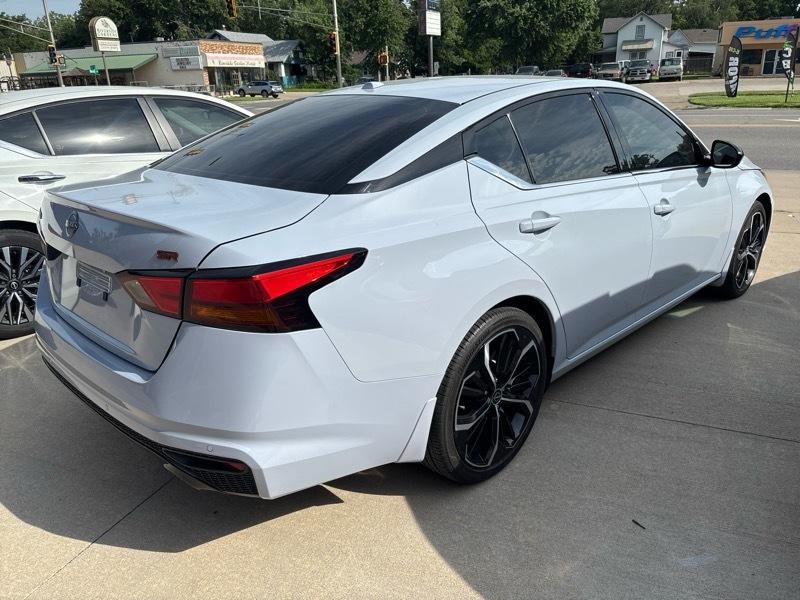 Nissan Altima 2.5 SR 2024