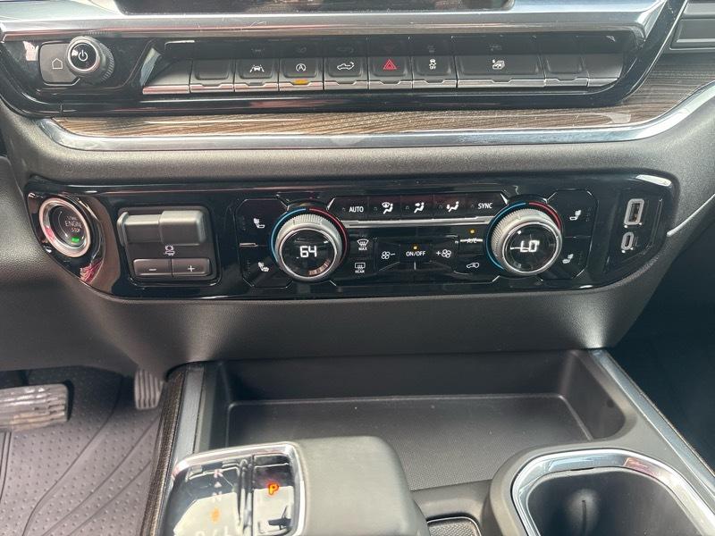 Chevrolet Silverado 1500 4WD Crew Cab 147" RST 2024