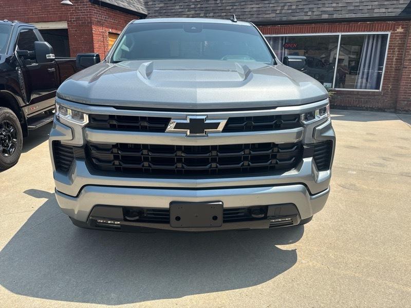 Chevrolet Silverado 1500 4WD Crew Cab 147" RST 2024