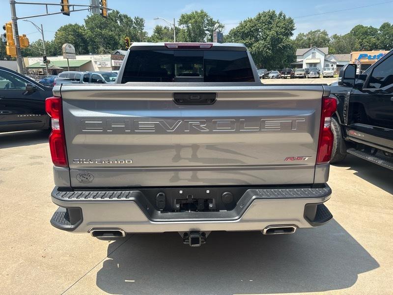 Chevrolet Silverado 1500 4WD Crew Cab 147" RST 2024