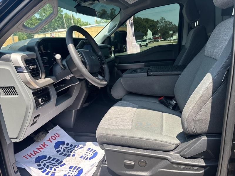 Ford F-350 SD XLT 4WD 2024