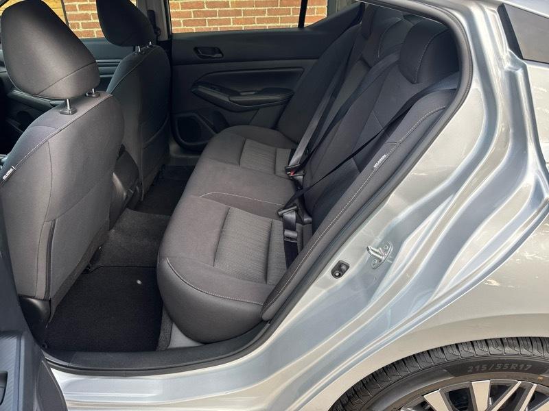 Nissan Altima 2.5 SV 2025